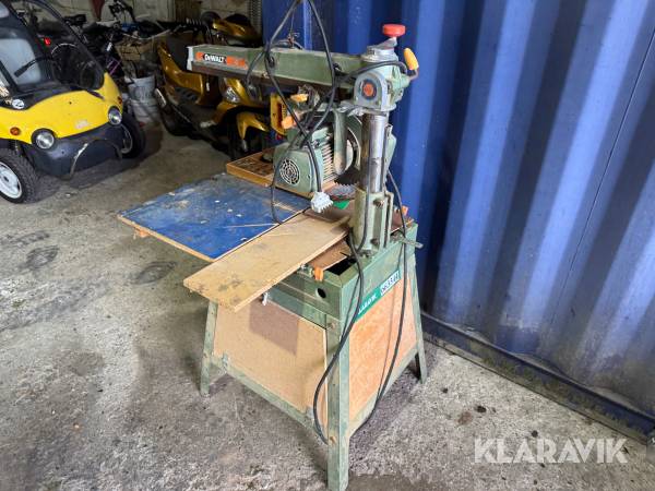 Radialarmsav DeWalt DW 110
