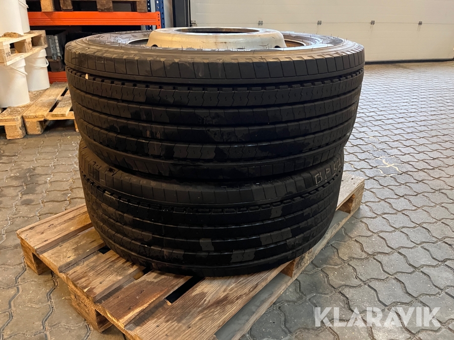 Dæk lastbil på stålfælge Hankook