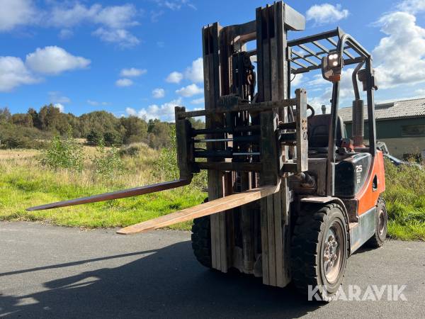 Gaffeltruck Doosan D25S-7