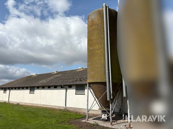 Silo Tunetanken Glasfiber med motor 1 styk