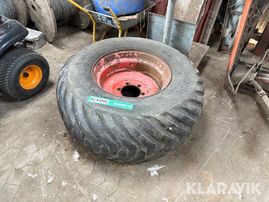 Dæk med fælg Trelleborg Twin 404