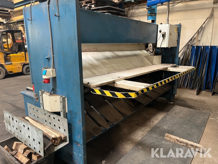 Hydraulisk pladesaks Amada GPX 1230