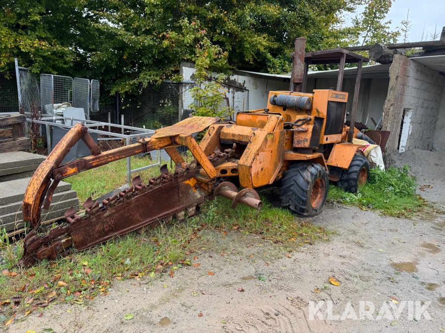 Kædegraver Case Davis Fleetline 70+4