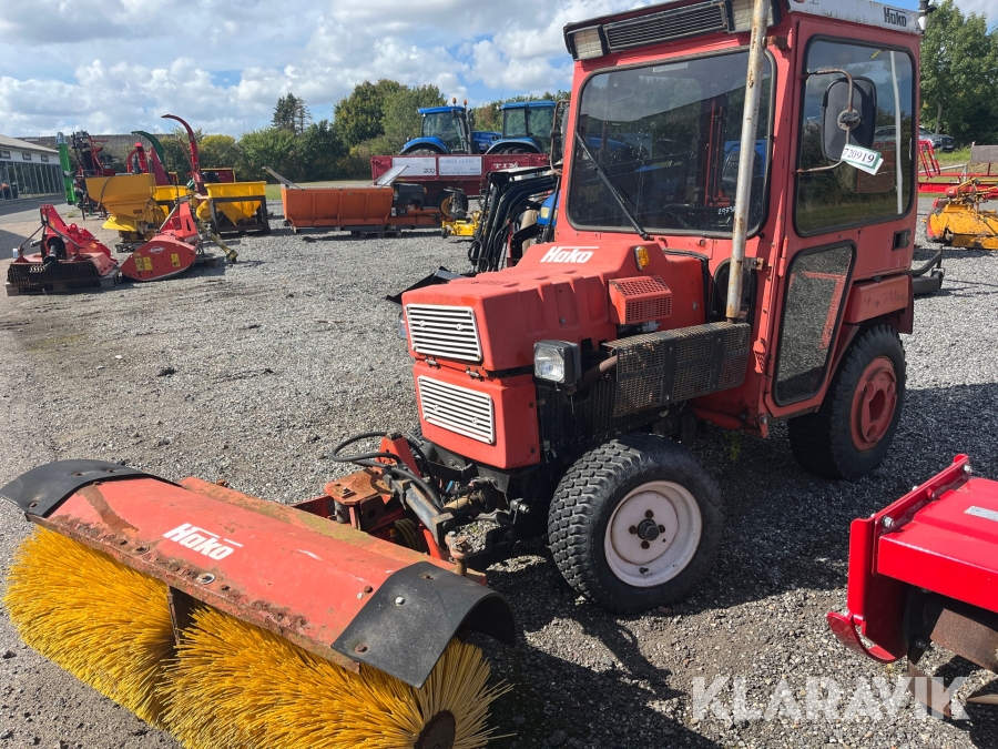 Traktor Hako