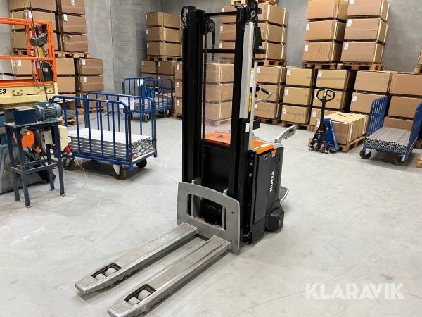 El stabler Rocla SP16