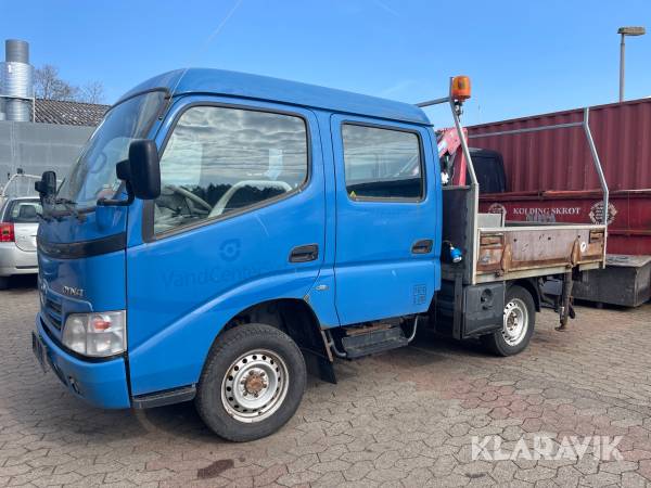 Varebil Toyota Dyna 100 3,0 med kran