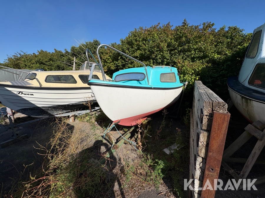 Båd på ophaler vogn