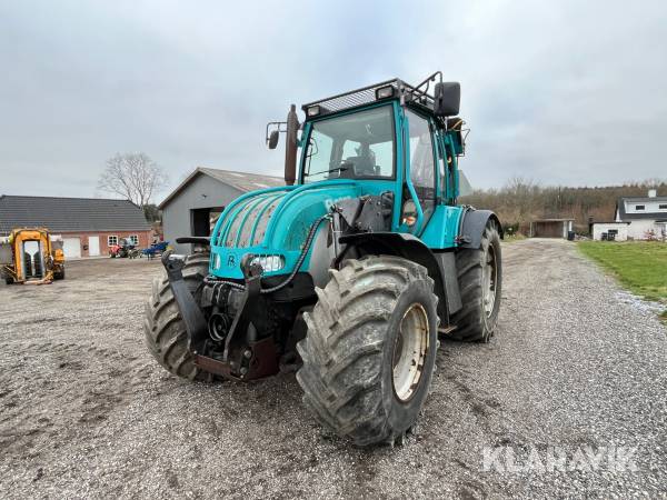 Skov traktor med logmer kran Pfanzelt 2390 Felix TWT 140