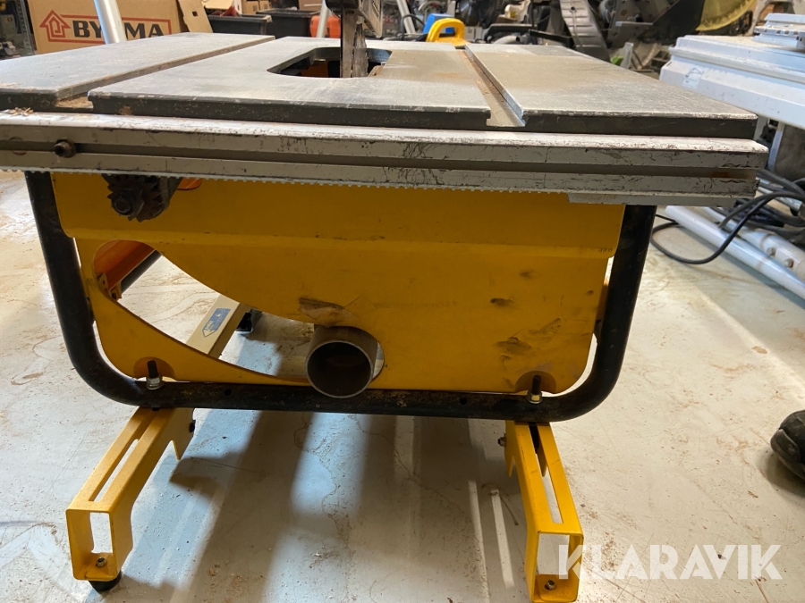 Sav DeWalt DW745