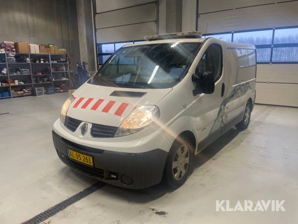 Varebil Renault Trafic 2.0 DCI 115 quickshift med vandbeholder og pumpe