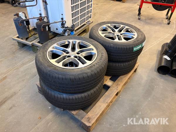 Dæk med alufælge Goodyear Eagle F1 4 styk