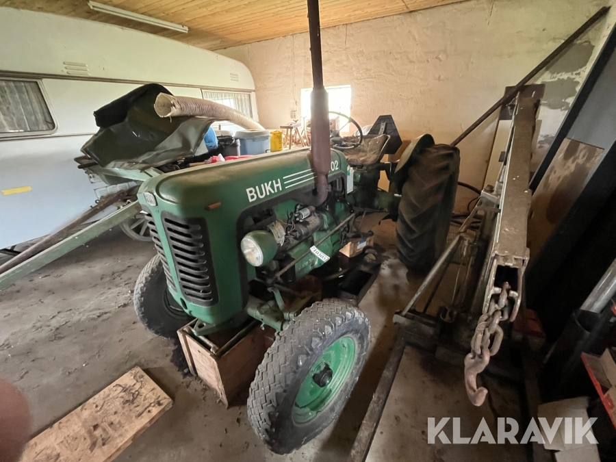 Veteran traktor Bukh 302