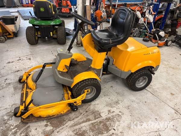 Græsslåmaskine Stiga Park Pro 16