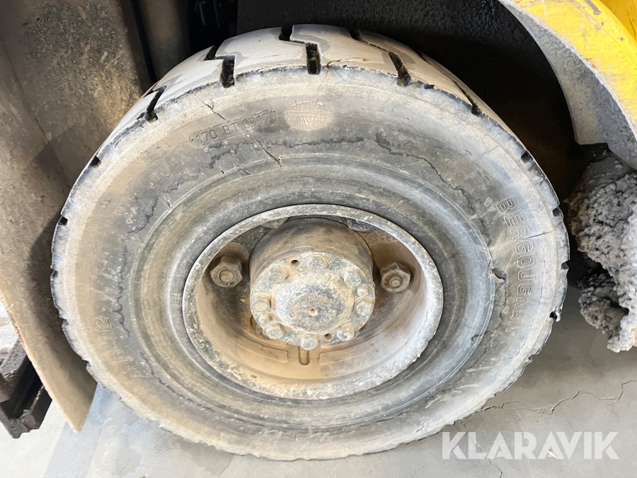 Gas truck Hyster 2.50
