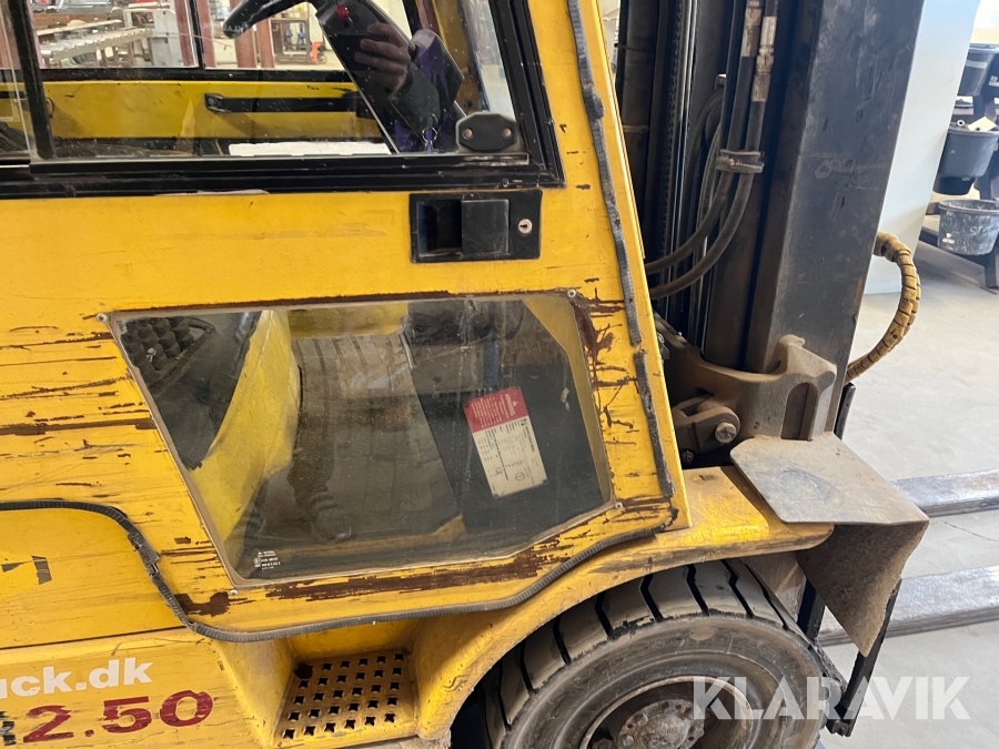 Gas truck Hyster 2.50