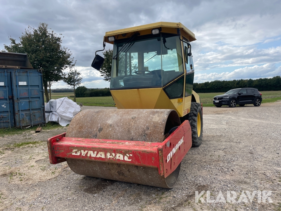 Vejtromle Dynapac CA152D