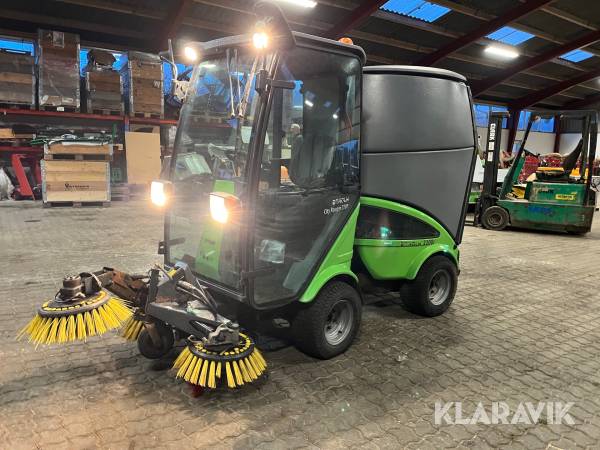 Redskabsbærer Egholm 2200T