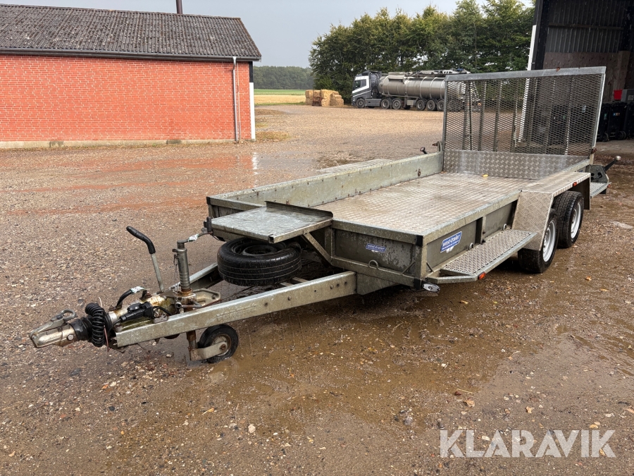 Maskin trailer Variant VA 3518M4