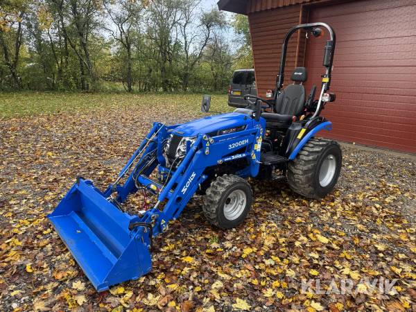 Minitraktor Solis H26 HTS med frontlæsser