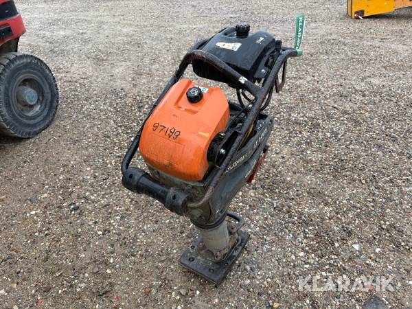 Jordloppe Husqvarna LT5005