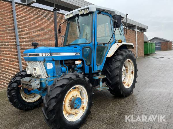 Traktor Ford 5610 turbo