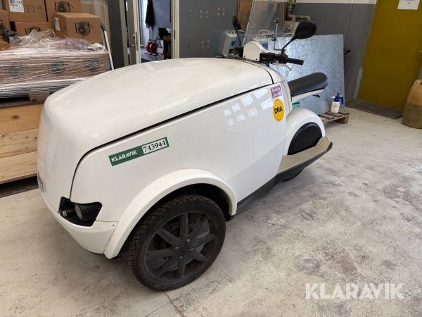 Trehjulet el scooter Trefor Tripl A