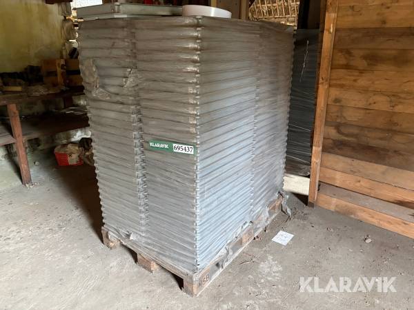 Plastik kasser Wez cirka 180 styk