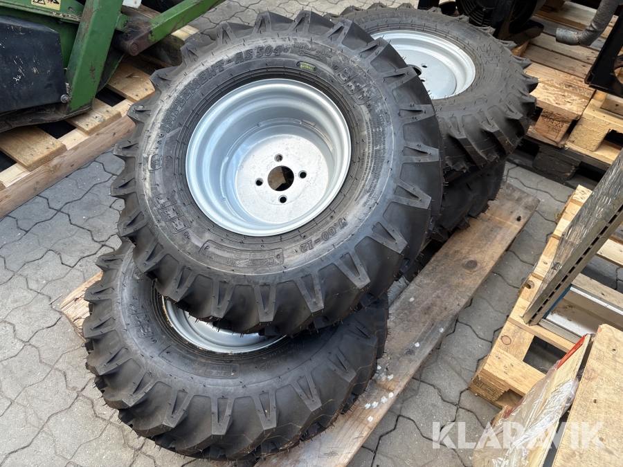 Dæk BKT Implement- AS504