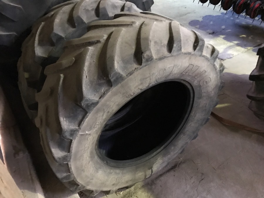Traktor dæk (sæt)