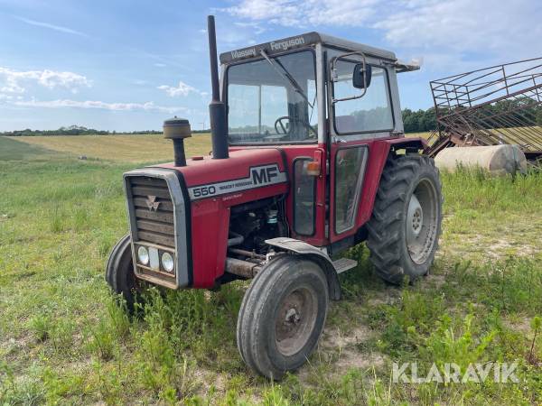 Veterantraktor Massey Ferguson 550