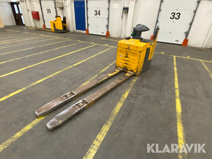 Hurtigløber Jungheinrich ERE 225