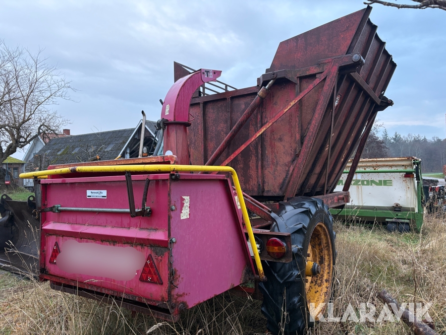 PTO drevet Flishugger med højtipvogn Lindana 200 PH