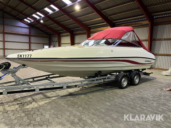 Båd Caravelle Interceptor 232 24 fod med trailer