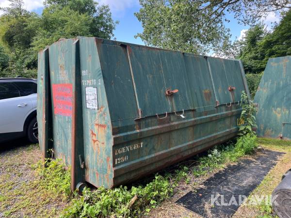 Container