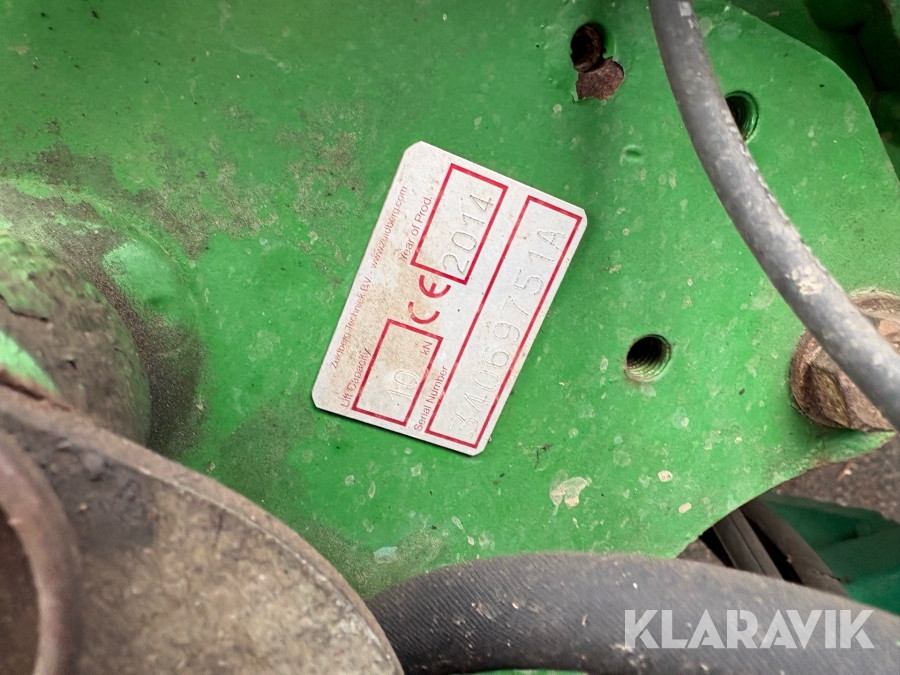 Traktor John Deere 4066R