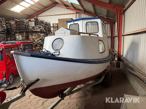Kutter med Vippetrailer 
