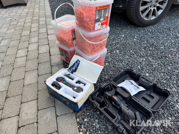 Fliselægger Tilefix Og Grabo