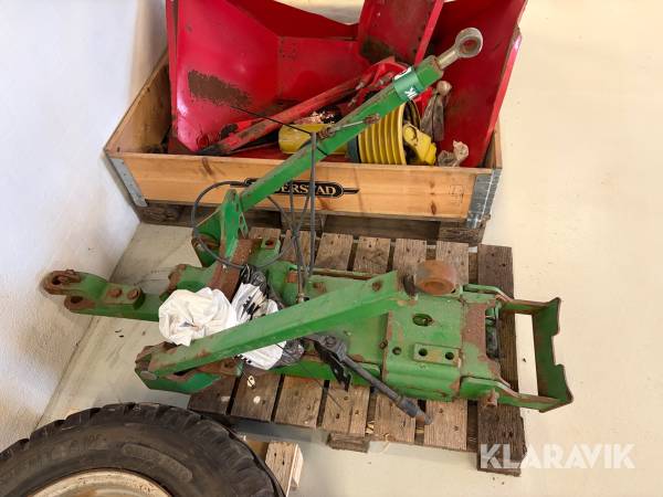 Hitchkrog John Deere