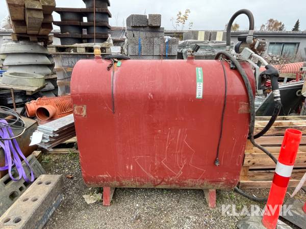 Dieseltank KN 1200 liters med pumpe