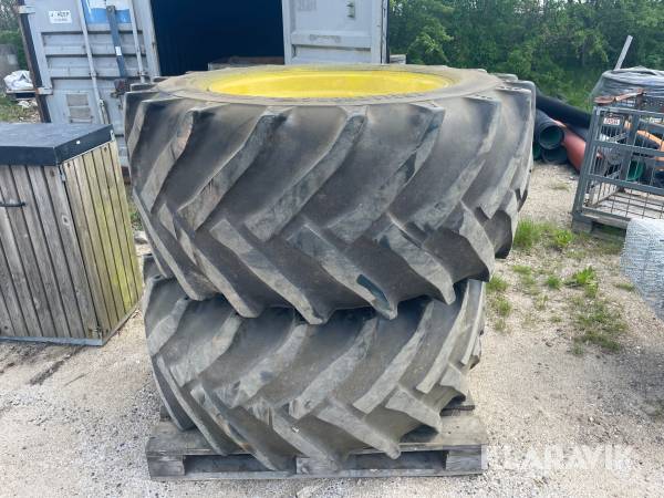 Landbrugsdæk Trelleborg 2 styk