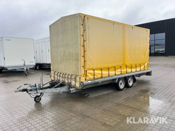 Lukket autotrailer Hapert 