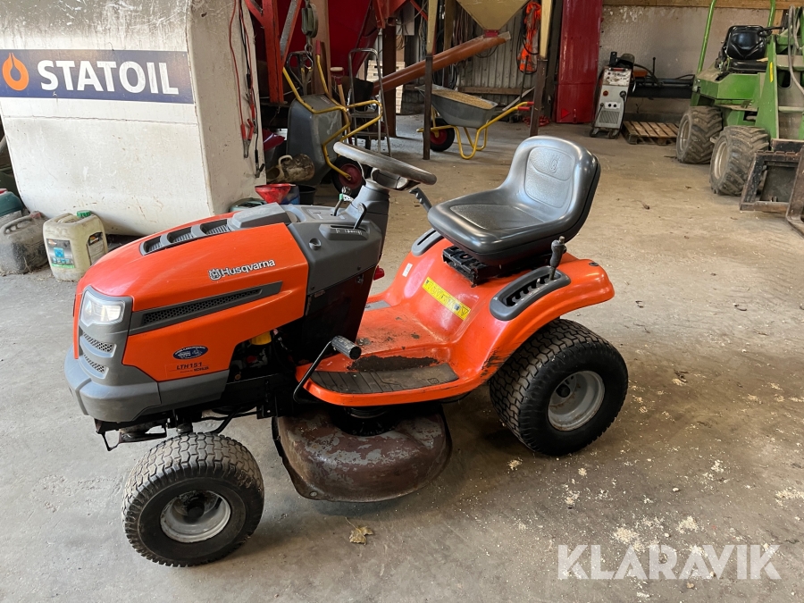 Græsslåmaskine Husqvarna LTH 151