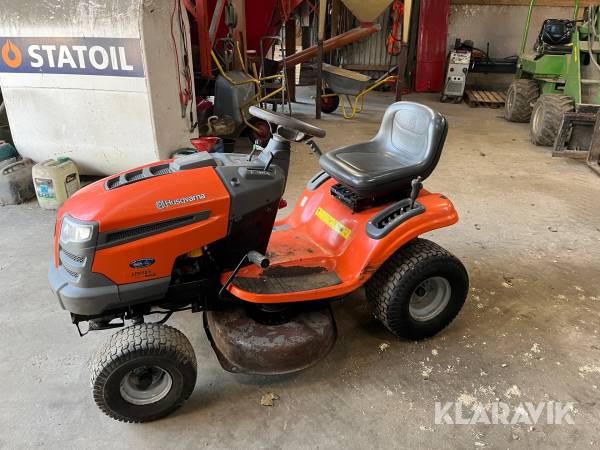 Græsslåmaskine Husqvarna LTH 151