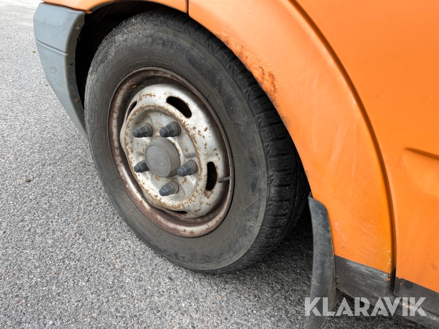 Ladbil Ford Transit mandskabsvogn