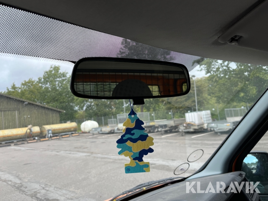 Ladbil Ford Transit mandskabsvogn