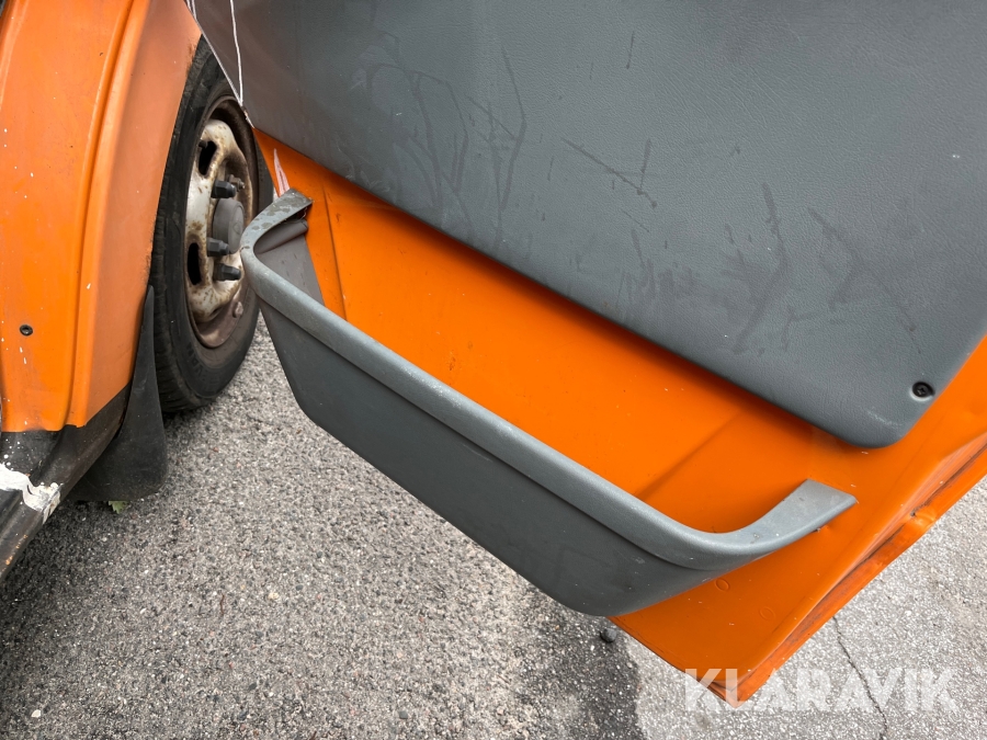 Ladbil Ford Transit mandskabsvogn