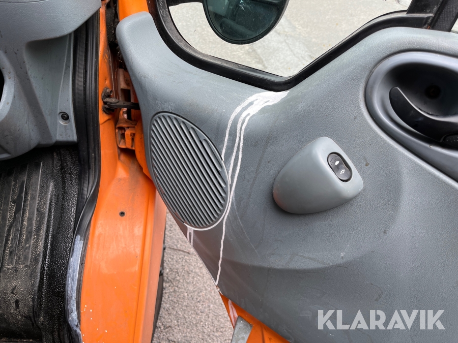 Ladbil Ford Transit mandskabsvogn