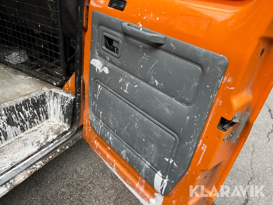 Ladbil Ford Transit mandskabsvogn