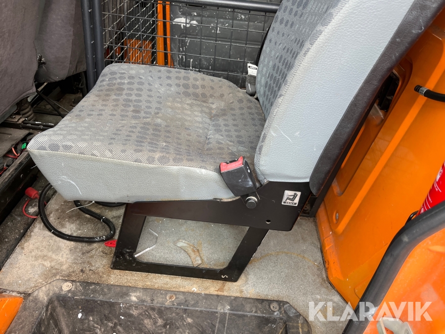 Ladbil Ford Transit mandskabsvogn