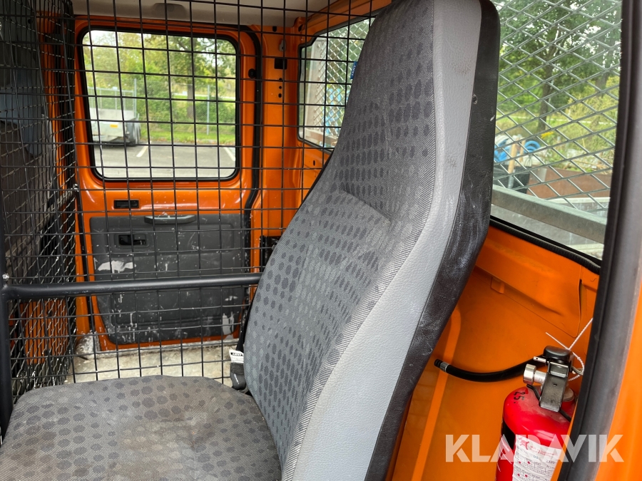 Ladbil Ford Transit mandskabsvogn